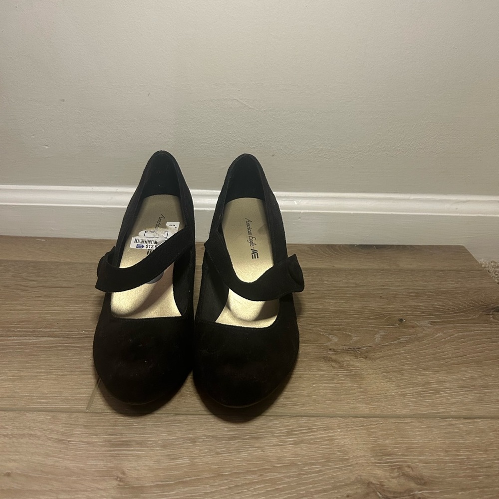 Black Maryjane Heels